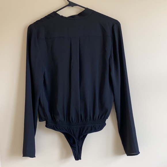 Aritzia- Babaton bodysuit - Picture 4 of 5